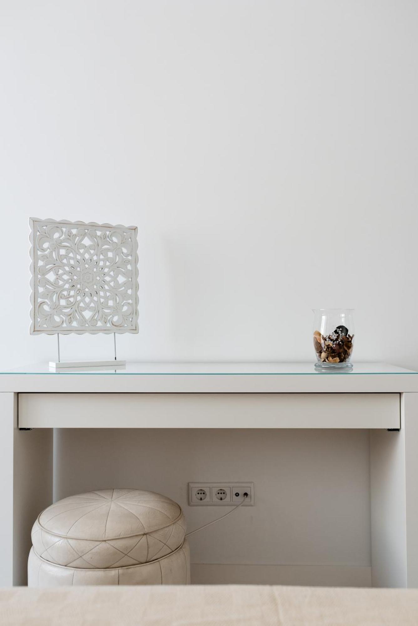 Light-Filled, Fully Renovated Apt Near Belem, By Timecooler Lisabona Exterior foto