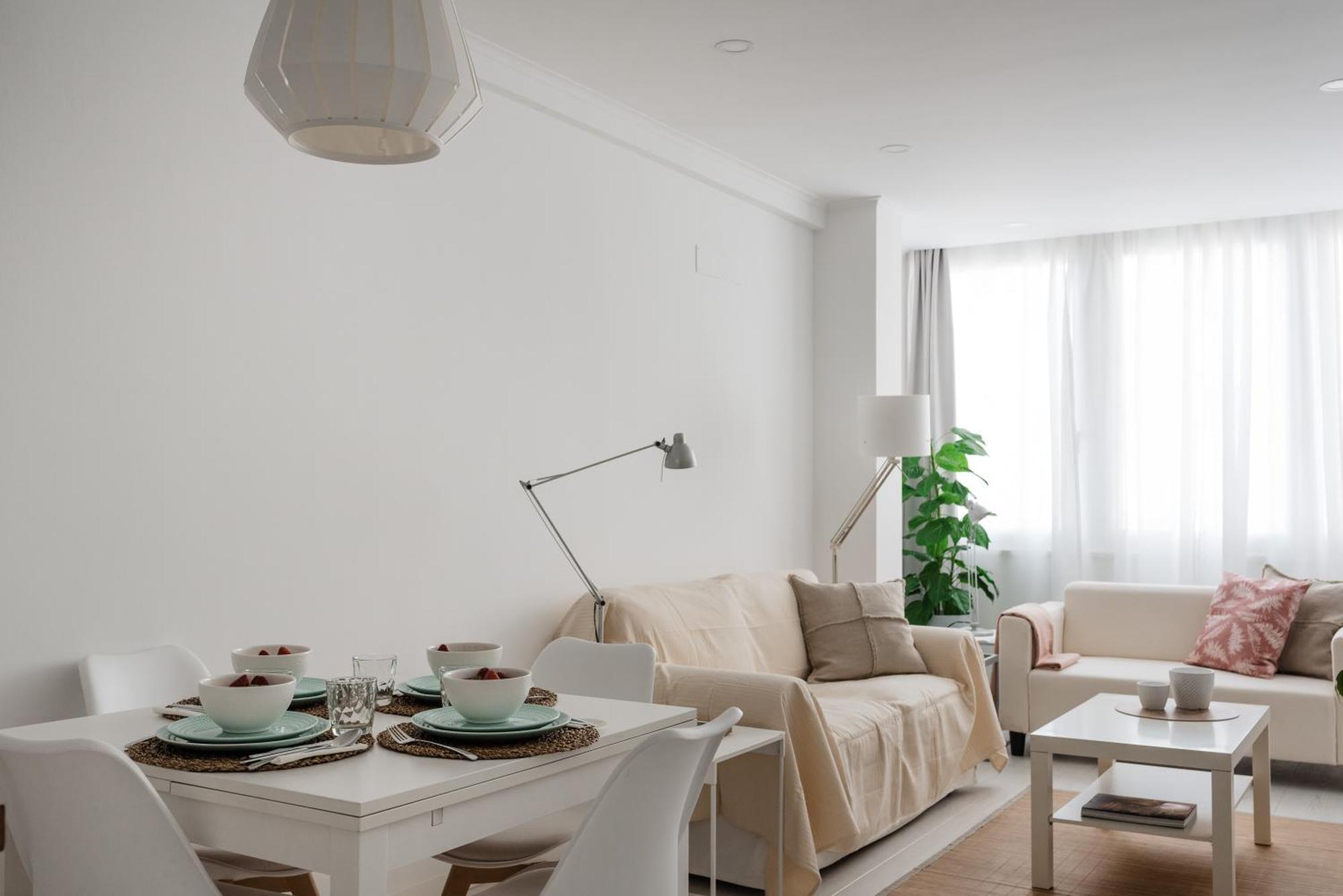 Light-Filled, Fully Renovated Apt Near Belem, By Timecooler Lisabona Exterior foto